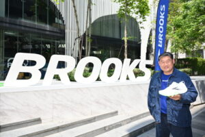 BROOKS ปฏิวัติวงการรันนิ่งไทย ส่ง Glycerin Flex เขย่าตลาดวิ่งปี ’69 ชูนวัตกรรม DNA TUNED ทลายทุกกฎเกณฑ์ สู่อิสระแห่งการเคลื่อนไหว นิยามใหม่ของ “การวิ่งที่ไม่จำเป็นต้องวิ่งตามกฎเดิม”